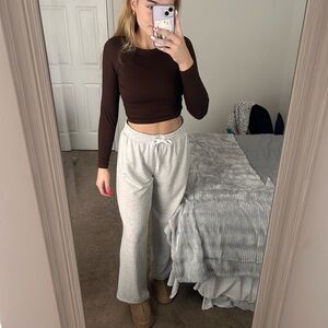 OFFLINE AERIE BROWN TIGHT LONGSLEEVE CROP! Size M